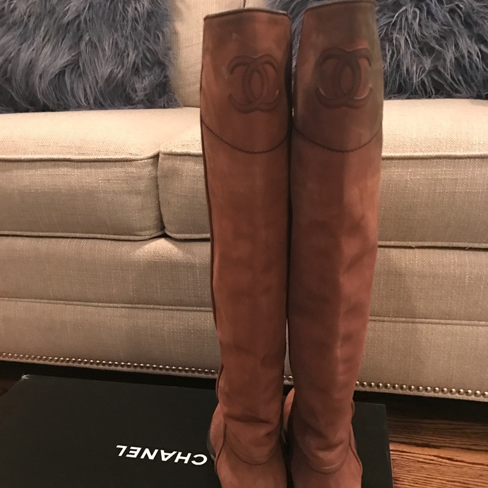 Chanel Brown Leather Ascot Logo Riding 39.5 Boots